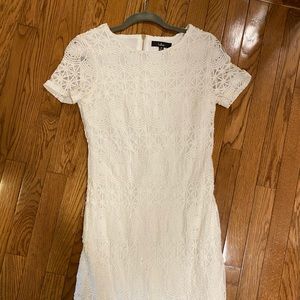 Lulus White Lace Shift Dress size XS